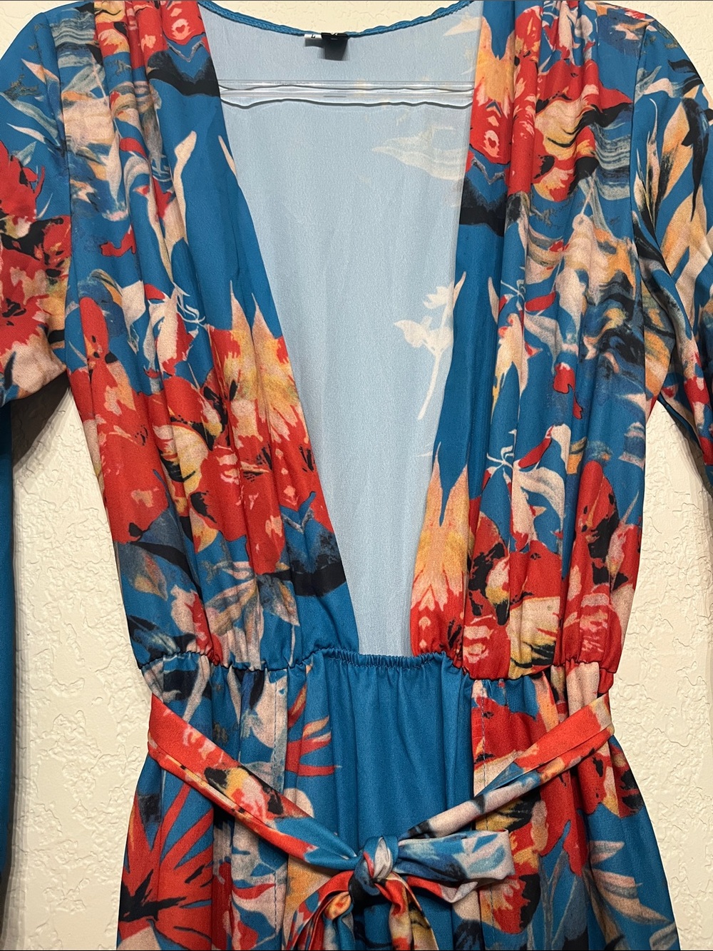 Tropical Floral Women’s Size Large Deep V Maxi Dress - Picture 3 of 10
